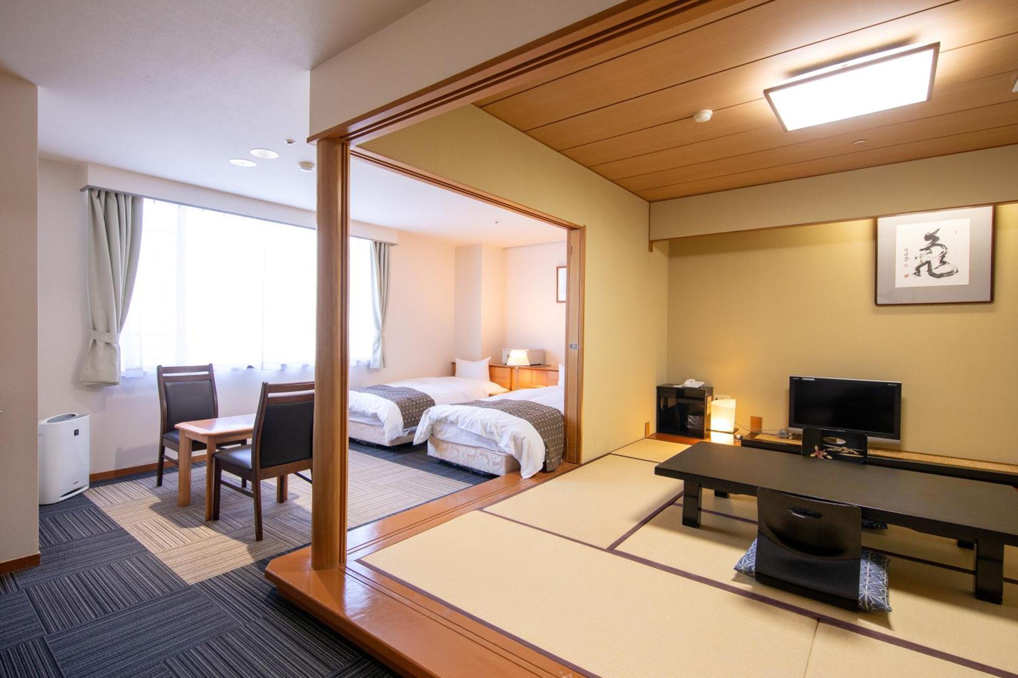 Yufuin Hotel Shuhokan Экстерьер фото